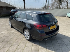 Opel Astra Sports Tourer - 1.4 Turbo Sport
