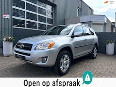 Toyota RAV4 - 4WD