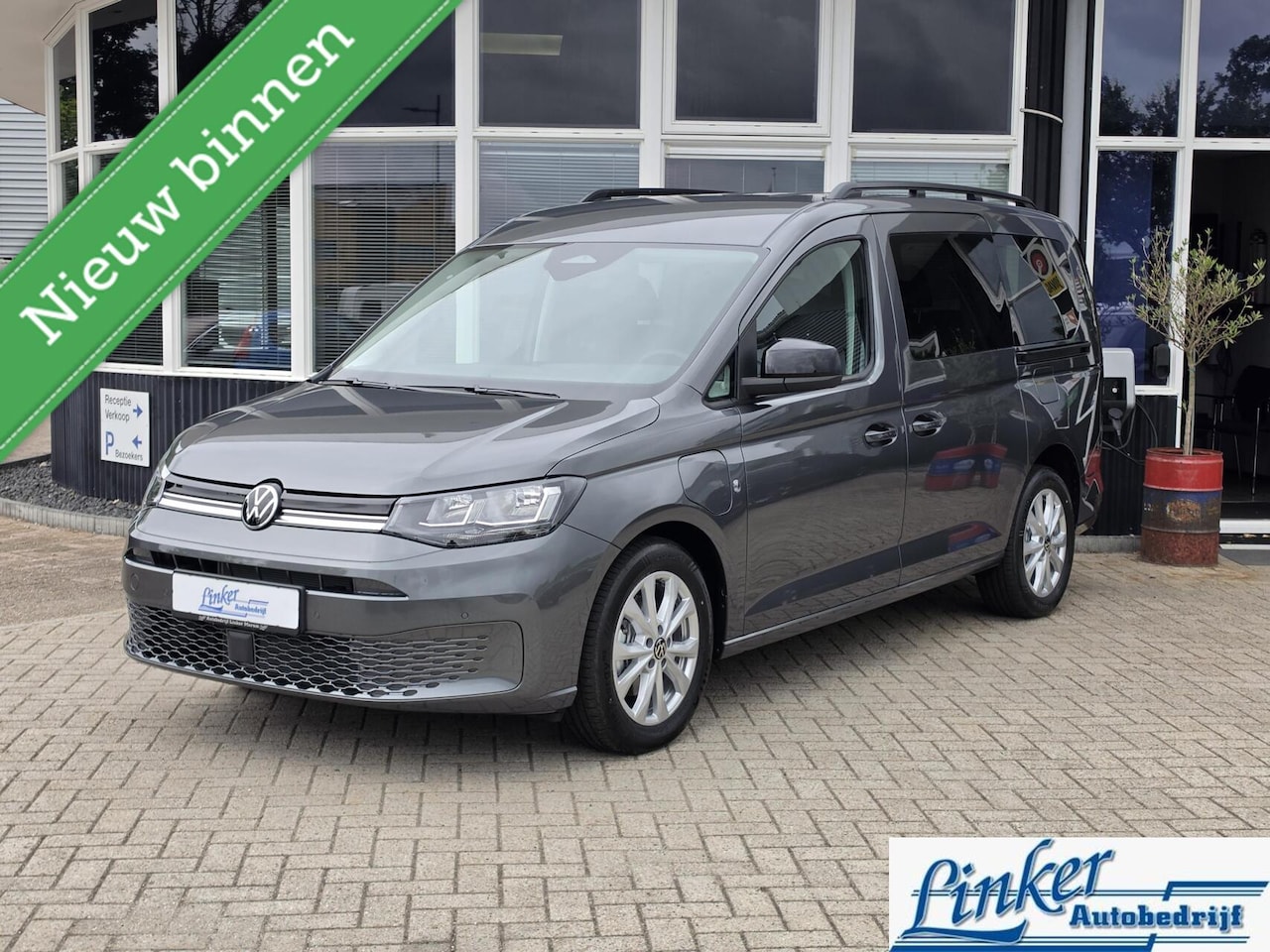 Volkswagen Caddy Maxi - 1.5 TSI Hybride Life NIEUW! INCL BTW Winterpakket - AutoWereld.nl
