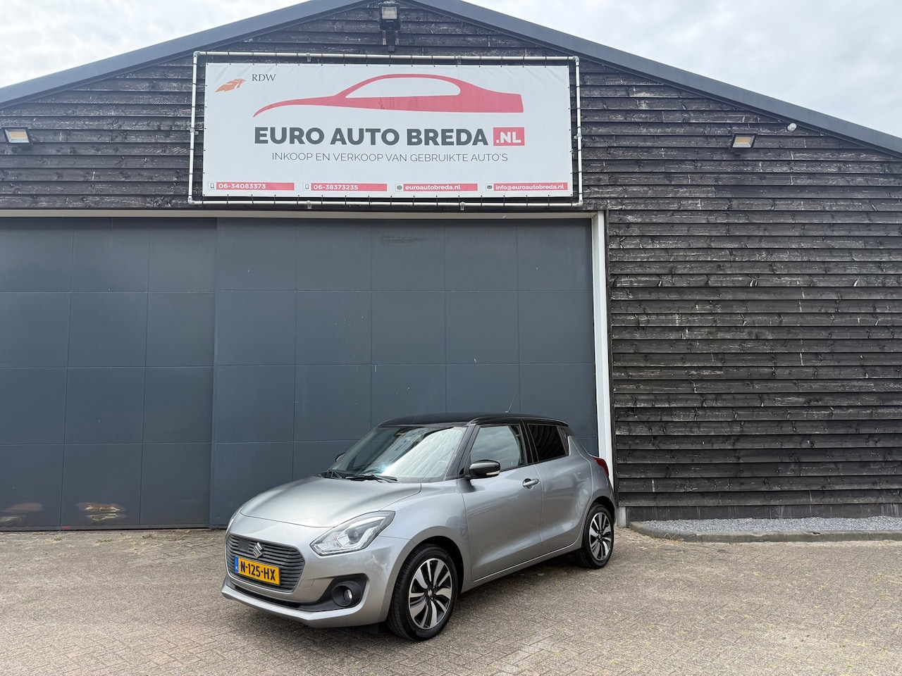 Suzuki Swift - 1.0 Stijl Automaat - AutoWereld.nl