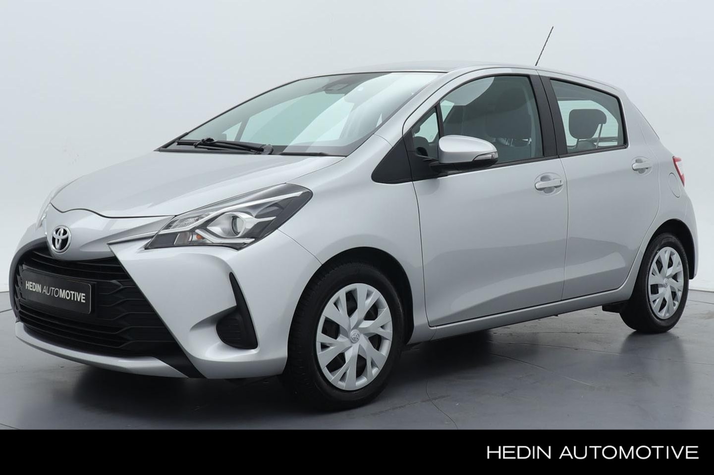 Toyota Yaris - 1.5 VVT-i Active 1.5 VVT-i Active - AutoWereld.nl
