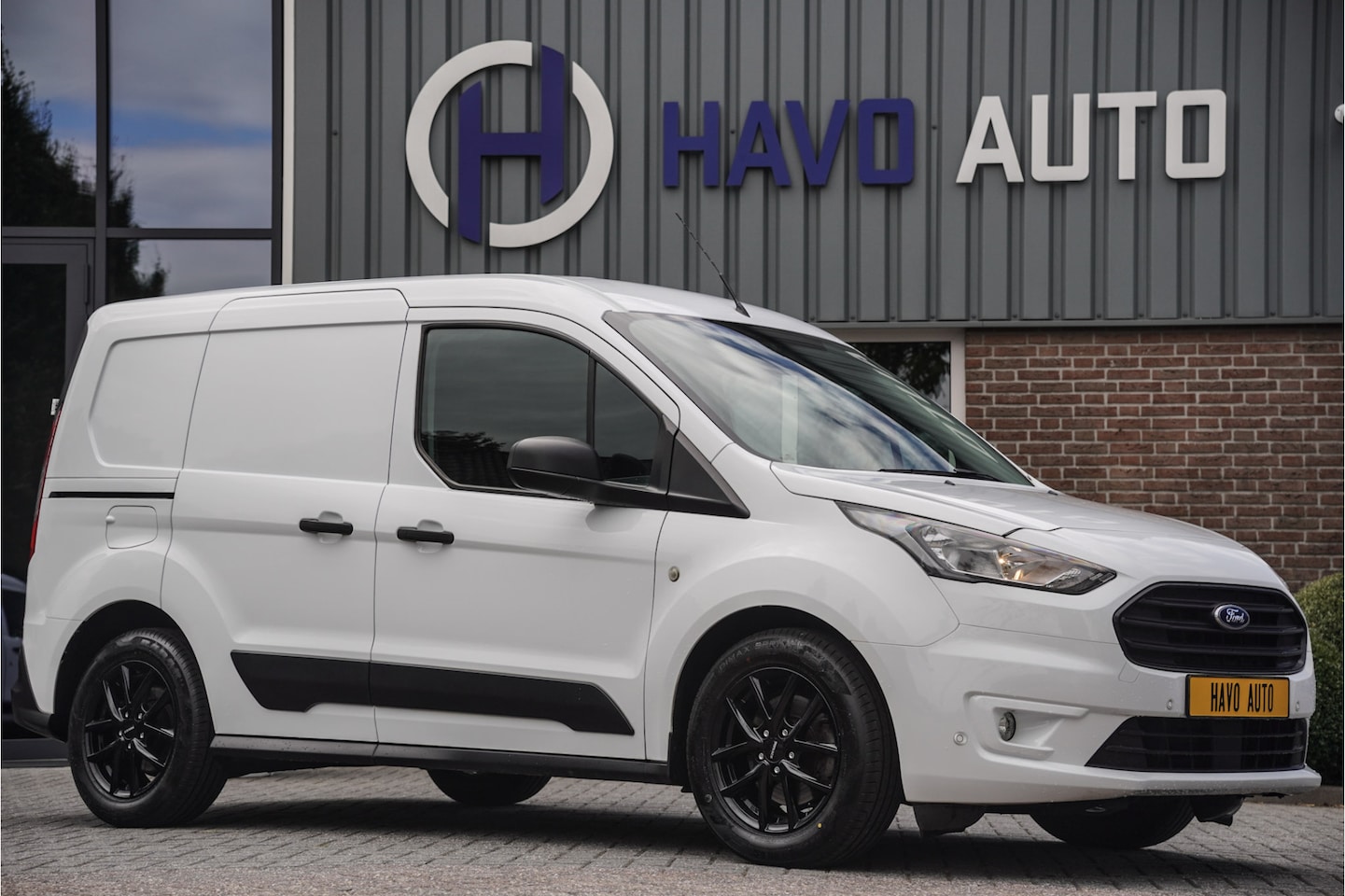 Ford Transit Connect - 1.0 Benzine, AIRCO, CRUISE CONTROL, BTW-VRIJ / MARGE - AutoWereld.nl