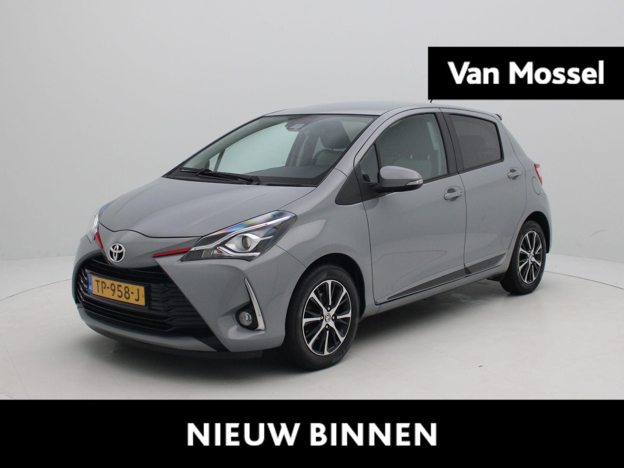 Toyota Yaris - 1.0 VVT-i Design Sport | Camera | Climate Control| - AutoWereld.nl