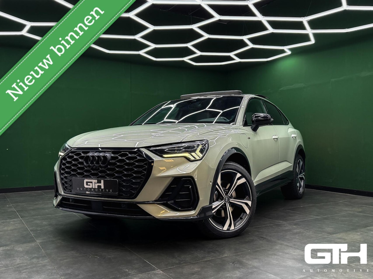 Audi Q3 - 45 TFSI e S-Line B&O | Keyless | Memory | Pano | 360 - AutoWereld.nl