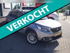 Peugeot 2008 - 1.2 PureTech Allure / Camera / Carplay / Pano / Cruise