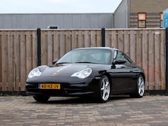 Porsche 911 - 3.6 Coupé Carrera 4