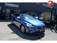 Volvo V40 - 1.5 T3 Polar+ Sport / lederen bekleding / stoelverwarming