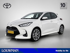 Toyota Yaris - 1.5 Hybrid 130 Executive | Parkeersensoren V+A | Blindspot | Stuur-Stoelverwarming |