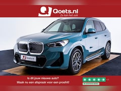BMW iX1 - eDrive20 67 kWh M Sport Edition Panoramadak - Sportstoelen - Elektrisch verwarmde voorstoe