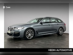 BMW 5-serie Touring - 520i Business Edition Plus | M Sportpakket | Trekhaak met elektrisch wegklapbare kogel | A