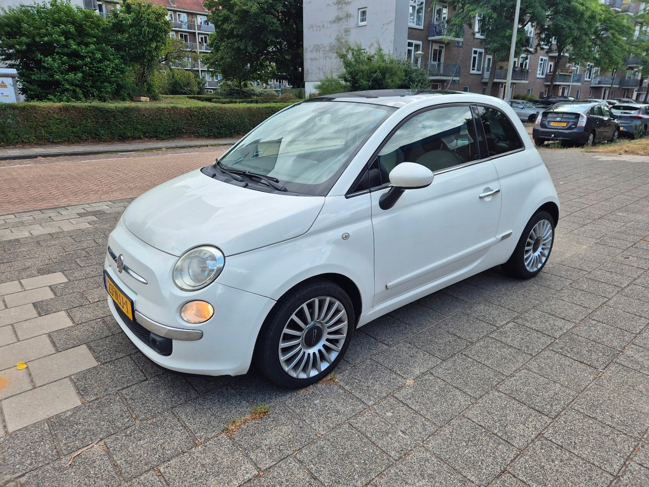 Fiat 500 - 1.2 Lounge AUTOMAAT - AutoWereld.nl