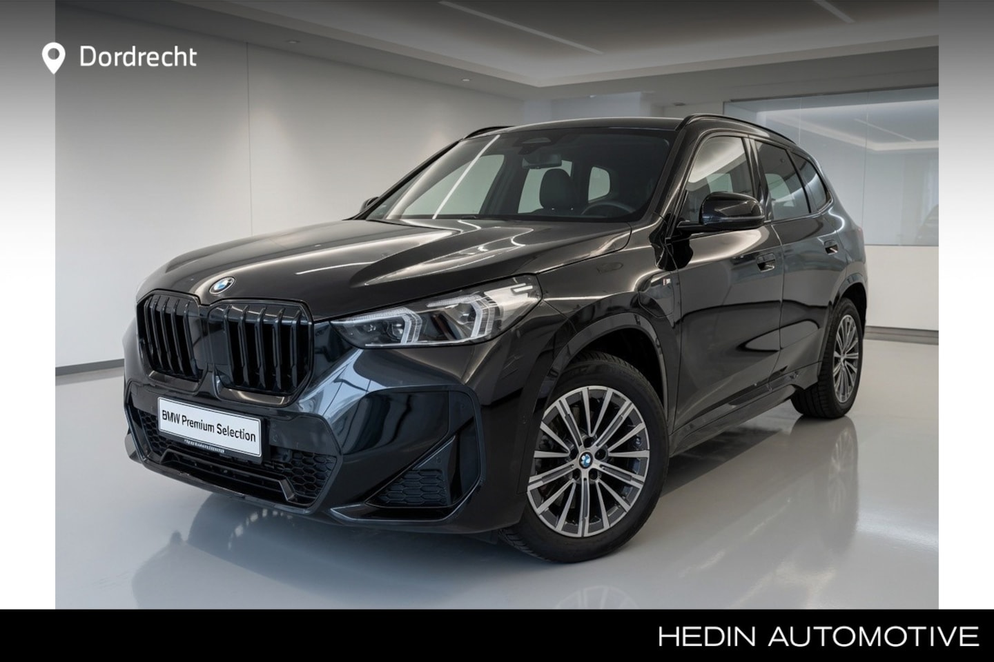 BMW X1 - xDrive30e M-Sport | Leder | Harman Kardon | Driving Assistant Plus - AutoWereld.nl