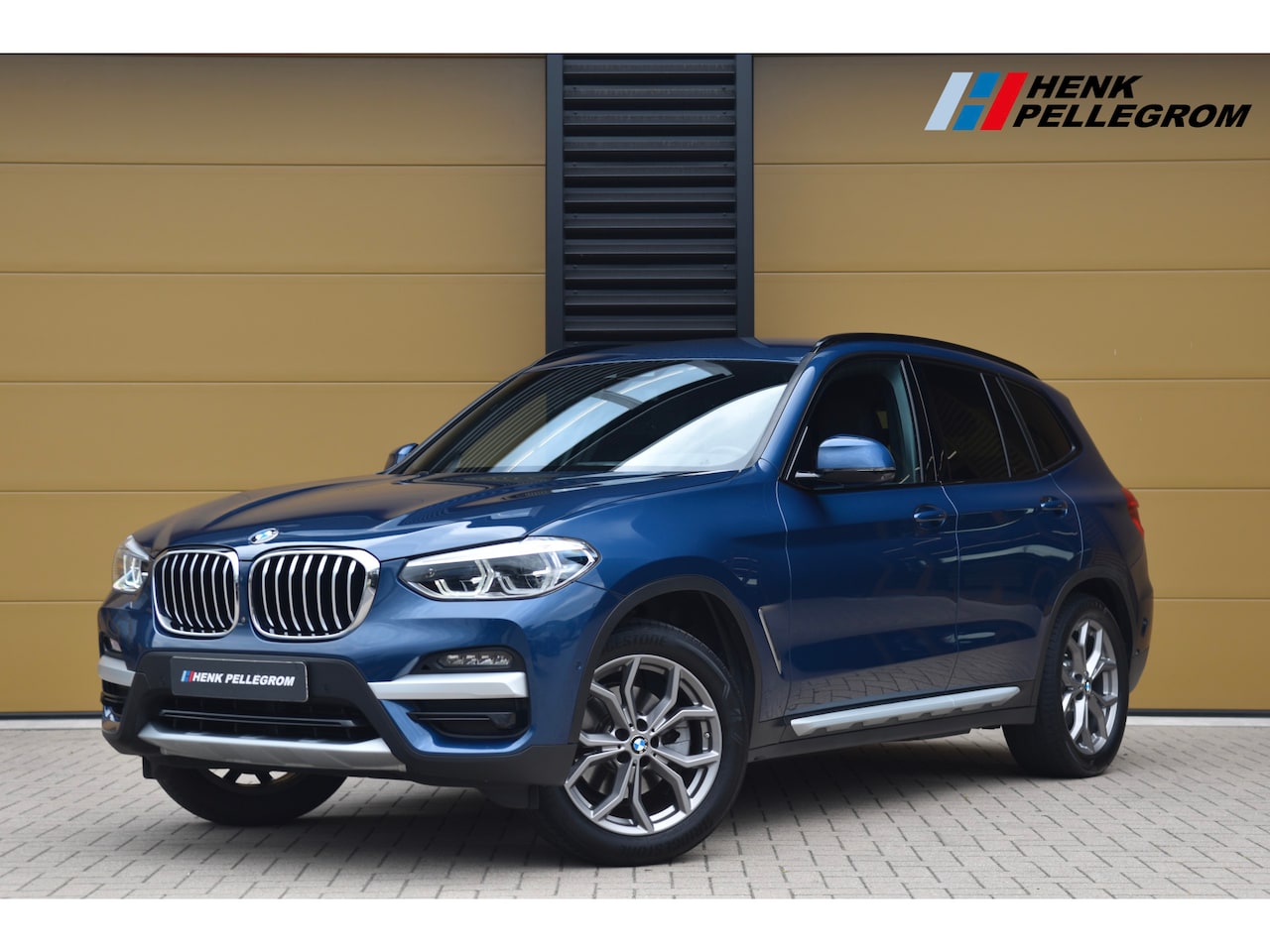 BMW X3 - xDrive20i High Executive * Stoelen met memory * Trekhaak * Hifi * LED Adaptief * Live Cock - AutoWereld.nl