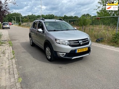 Dacia Sandero Stepway - 0.9 TCe Lauréate [ Leuke Stepway]
