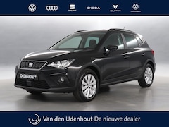 SEAT Arona - 1.0 TSI 95pk Style Business Intense / Navigatie / Keyless / Camera