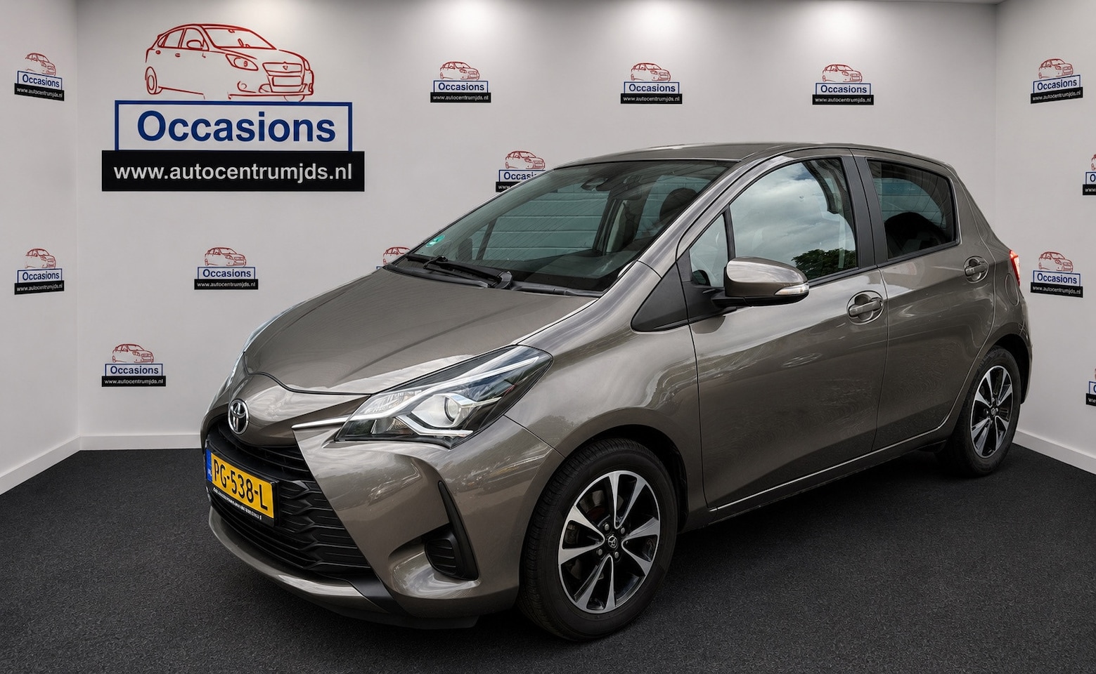 Toyota Yaris - 1.5 VVT-i Aspiration 1.5 VVT-i Aspiration - AutoWereld.nl