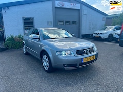 Audi A4 Limousine - 2.4 Pro Line AUT|LEDER|1E EIG