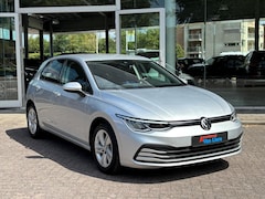Volkswagen Golf - 1.5 TSI 130pk Life| Navigatie |Adapt Cruise| Led| Rijklaarprijs incl garantie