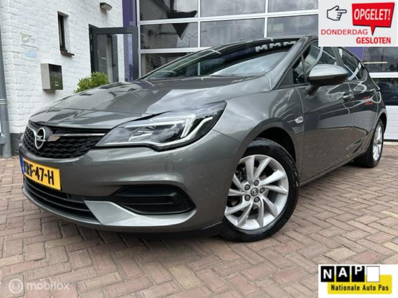 Opel Astra - 1.5 CDTI Edition * NAVIGATIE * LM VELGEN * AIRCO - AutoWereld.nl