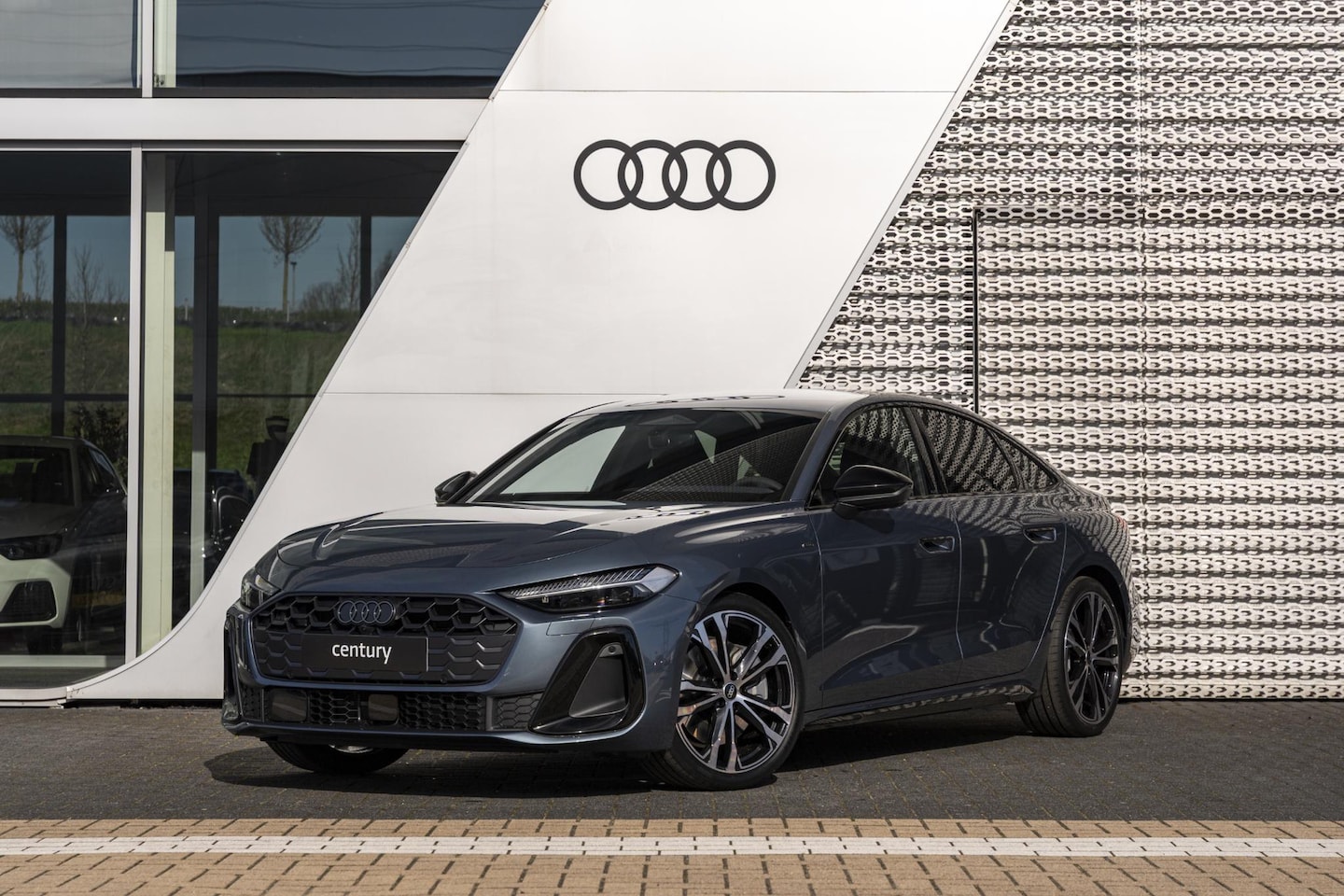Audi A5 Limousine - S edition e-hybrid 220 kW / 299 PK Limousine 7 ver | 20"| B&O | - AutoWereld.nl