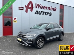 Volkswagen T-Roc - 1.5 TSI Life Edition IQ drive Camera Half Leder Trekhaak afneembaar