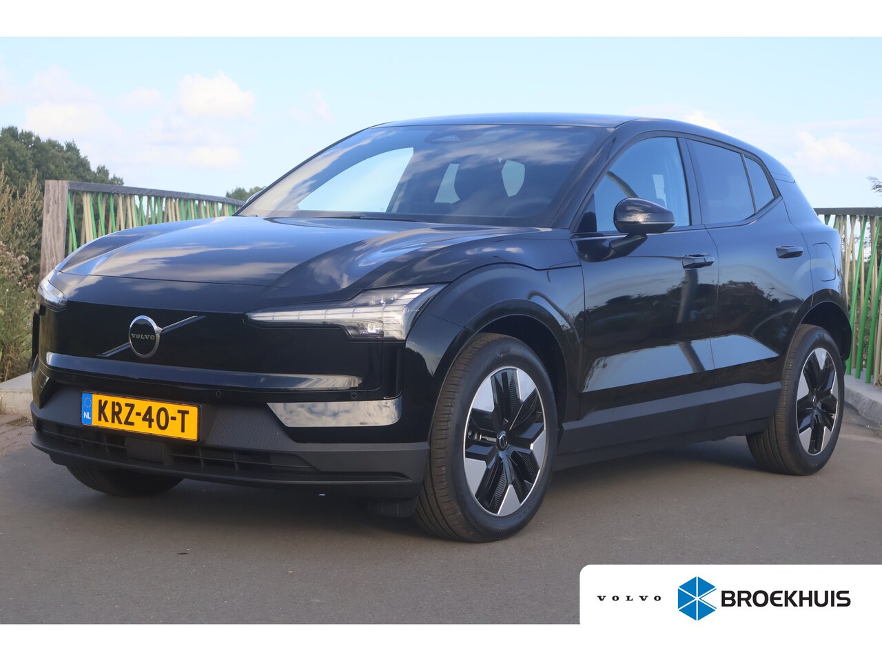 Volvo EX30 - P3 Plus Europa 51 kWh | Harman Kardon | BLIS | Getint Glas| - AutoWereld.nl