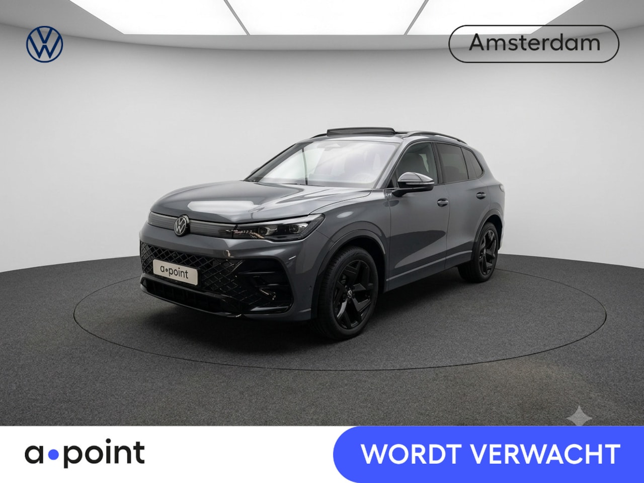 Volkswagen Tiguan - 1.5 eHybrid R-Line Edition 204 pk Automaat (DSG) | Verlengde garantie | Navigatie | Panora - AutoWereld.nl