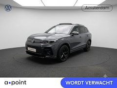 Volkswagen Tiguan - 1.5 eHybrid R-Line Edition 204 pk Automaat (DSG) | Verlengde garantie | Navigatie | Panora