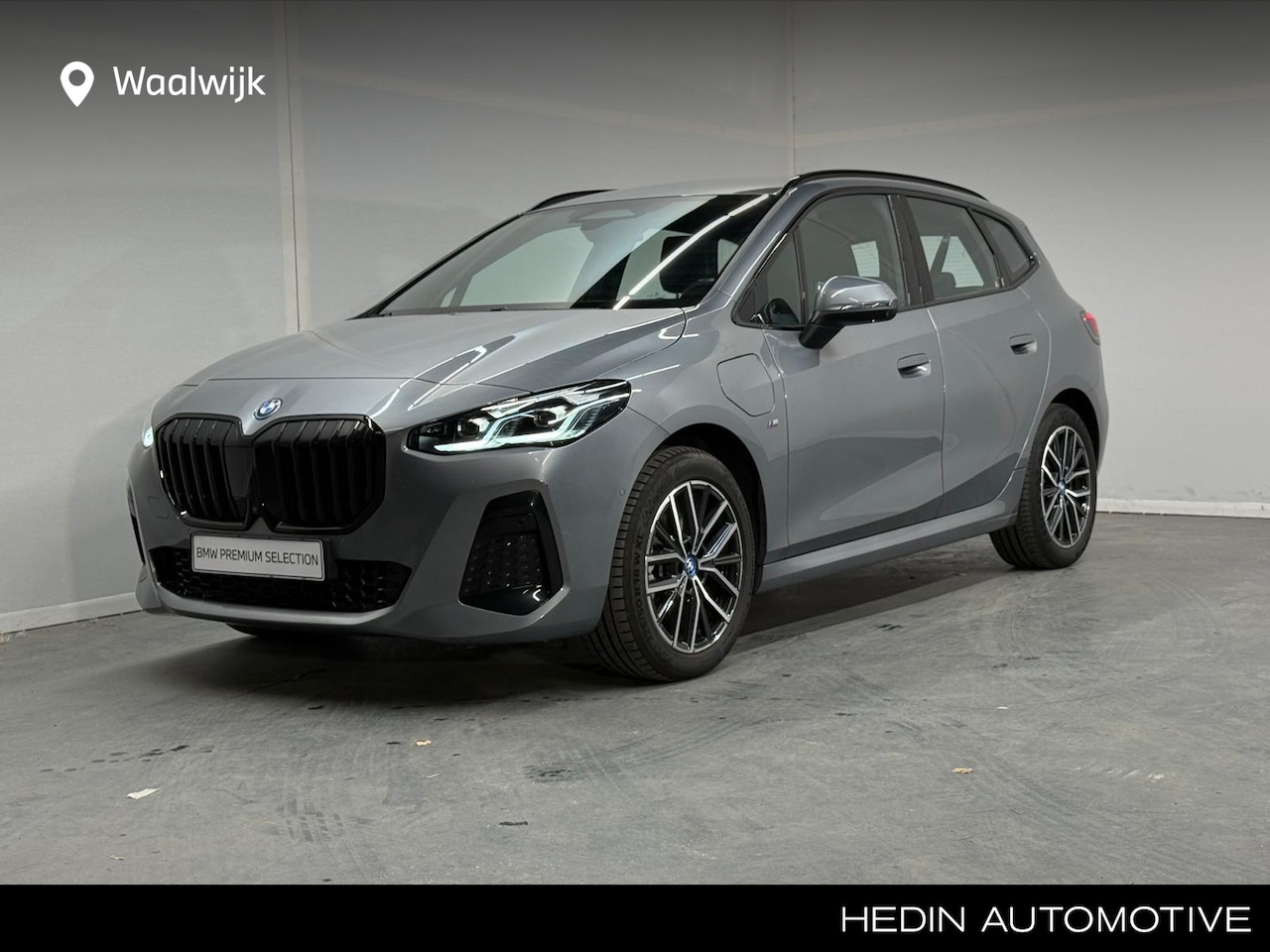 BMW 2-serie Active Tourer - 225e xDrive | Trekhaak | M Sportpakket | Harman Kardon | Elektrisch verstelbare stoelen | - AutoWereld.nl