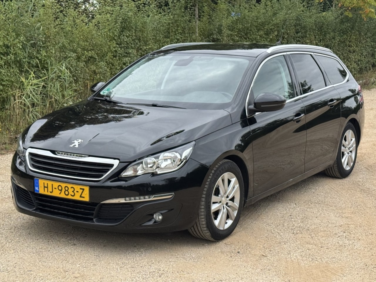 Peugeot 308 SW - 1.6 BlueHDI BLue Executive Pack *PANORAMA/NAVI/CAMERA - AutoWereld.nl