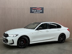 BMW 3-serie - 330e 2024 M-Sport LED CAMERA H&K CAR-PLAY