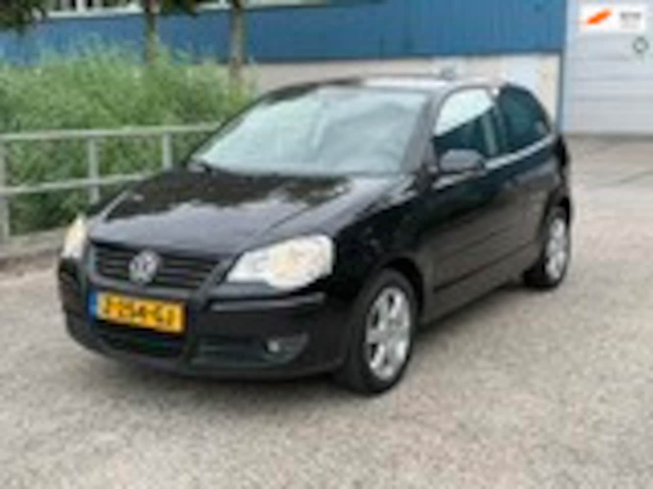 Volkswagen Polo - 1.2-12V Trendline Airco! 1 jaar APK Ketting v.v - AutoWereld.nl