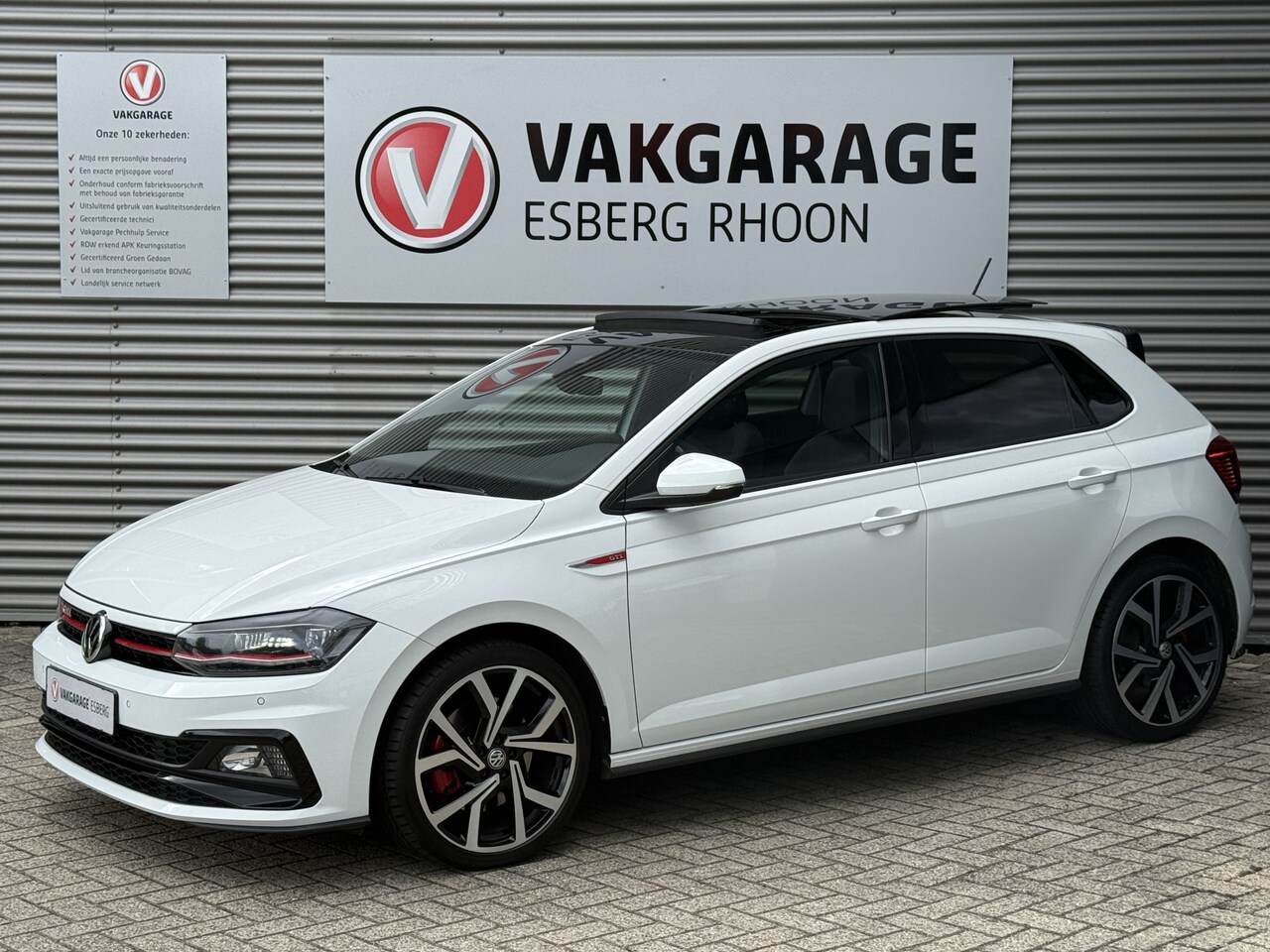 Volkswagen Polo - 2.0 TSI GTI BRESCIA, PANO, DSG - AutoWereld.nl