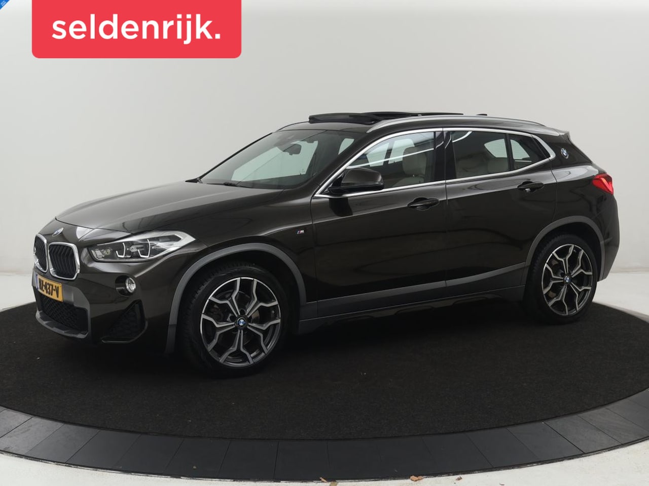 BMW X2 - sDrive20i High Executive | Panoramadak | Leder | Stoelverwarming | Cruise control | Head-u - AutoWereld.nl