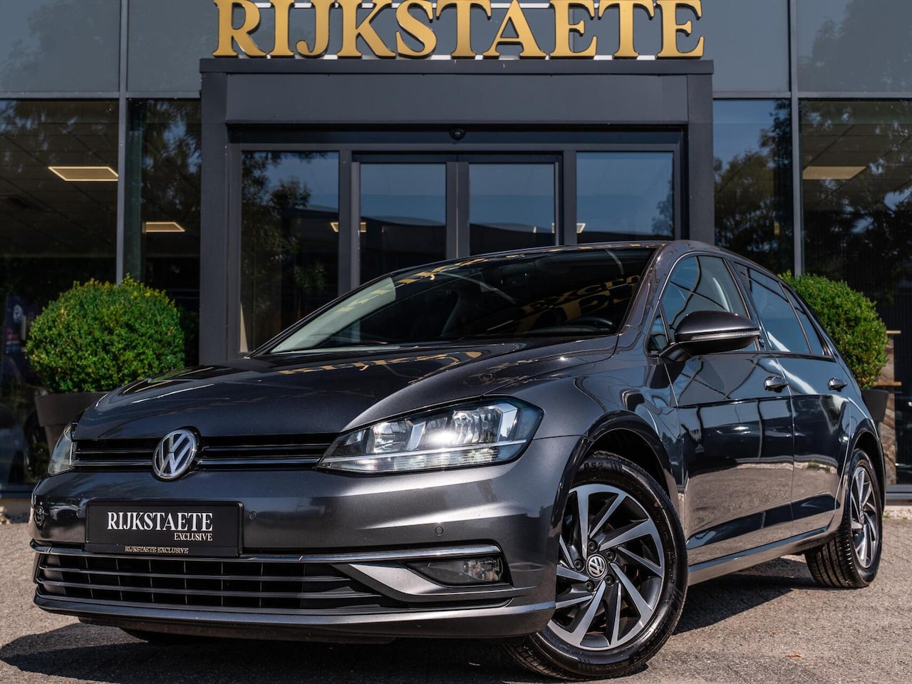 Volkswagen Golf - 1.4 TSI Comfortline|ACC|SFEER|CAMERA|CARPLAY - AutoWereld.nl