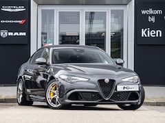 Alfa Romeo Giulia - 2.9 V6 Quadrifoglio | Handgeschakeld | Performance edition | Origineel Nederlands | Kerami