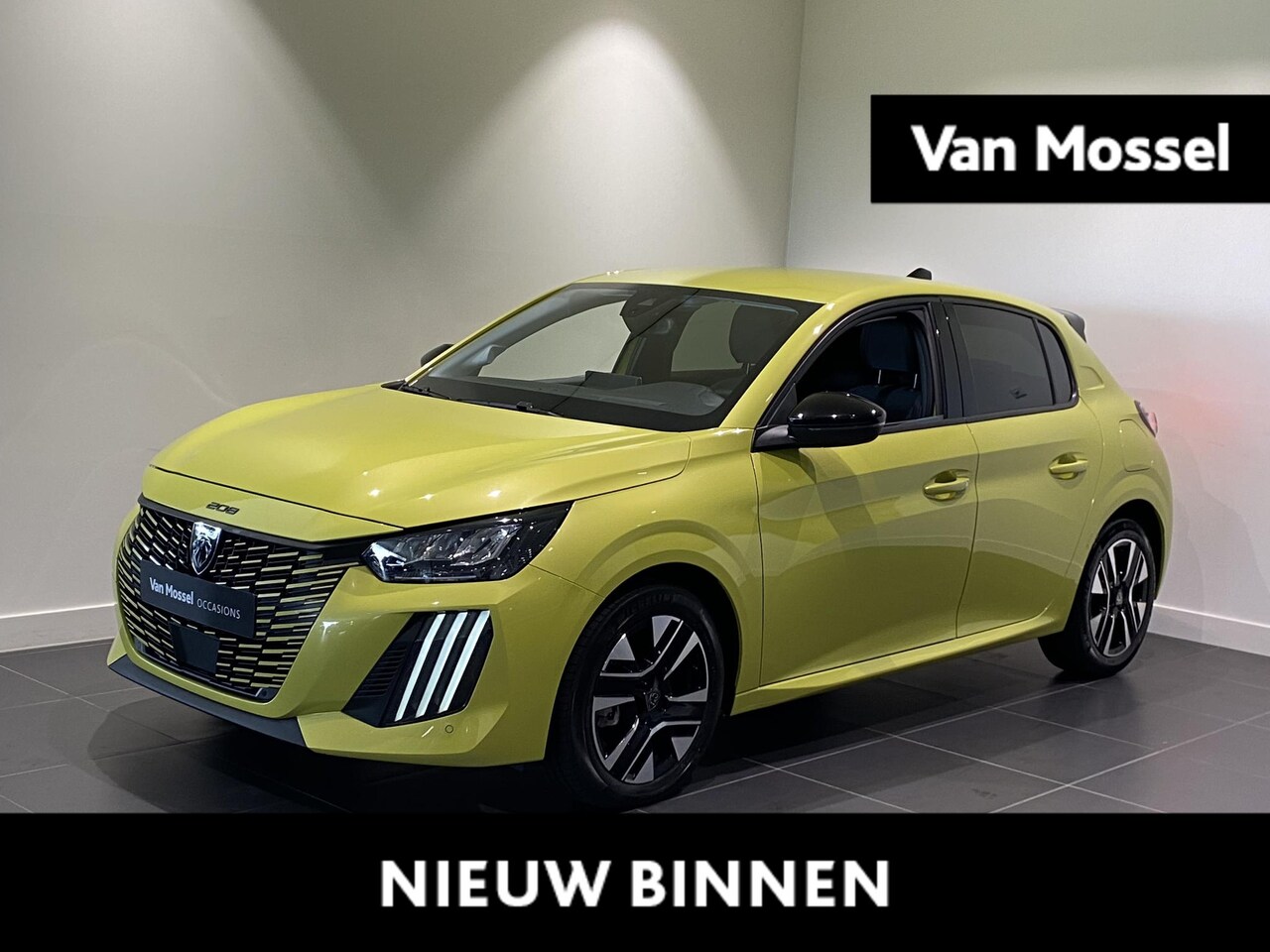 Peugeot 208 - Hybrid 100 e-DCS6 Allure CARPLAY + SENSOREN + CRUISE CONTROL - AutoWereld.nl