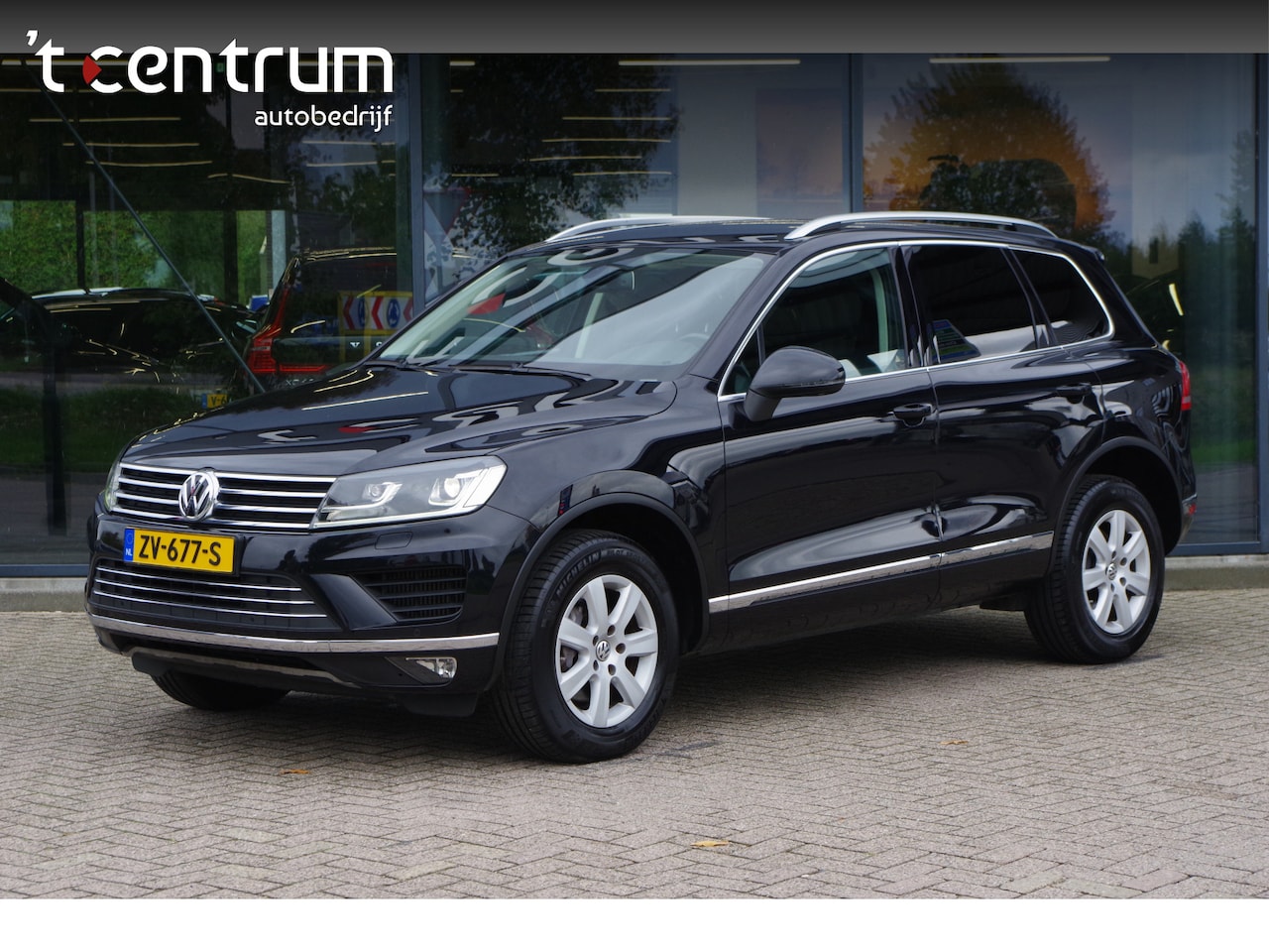 Volkswagen Touareg - 3.0 TDI 262 PK Euro 6, Trekhaak, Xenon, Leder, Camera, Cruise Control - AutoWereld.nl