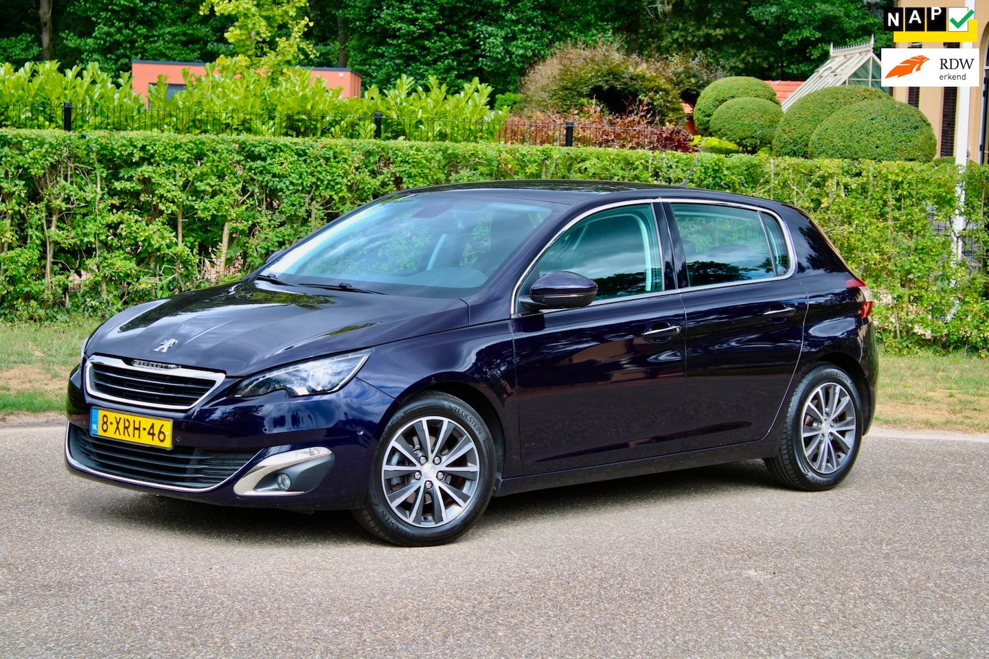 Peugeot 308 - 1.2 e-THP Allure|automaat|nieuwe distributie riem! - AutoWereld.nl