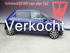 Renault Twingo - 0.9 TCe COSMIC | CLIMA | CRUISE | 90 PK | LICHTMETAAL | NIEUWE APK