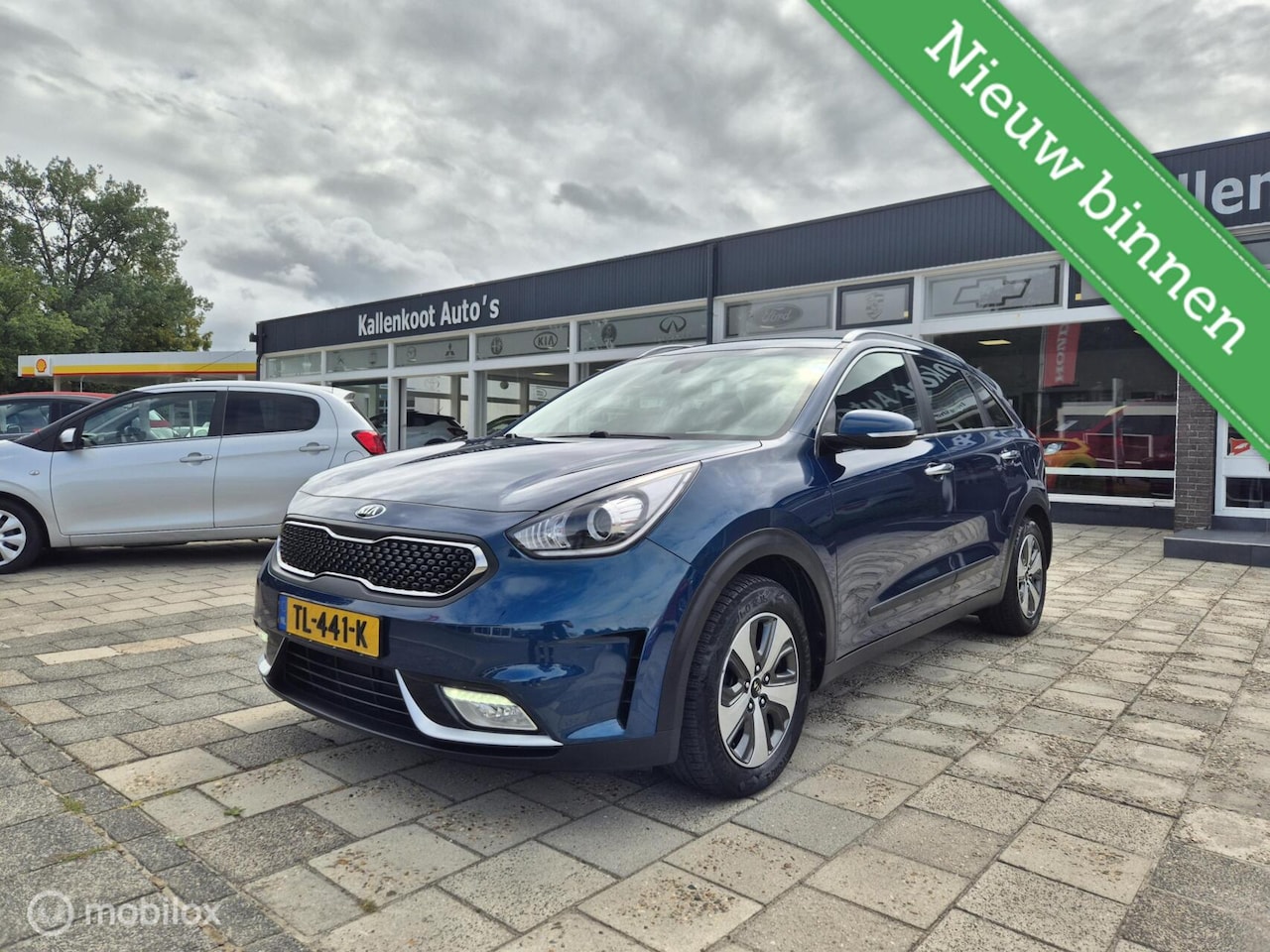 Kia Niro - 1.6 GDi Hybrid DynamicLine 1.6 GDi Hybrid DynamicLine, Trekhaak, Dealer onderhouden! - AutoWereld.nl