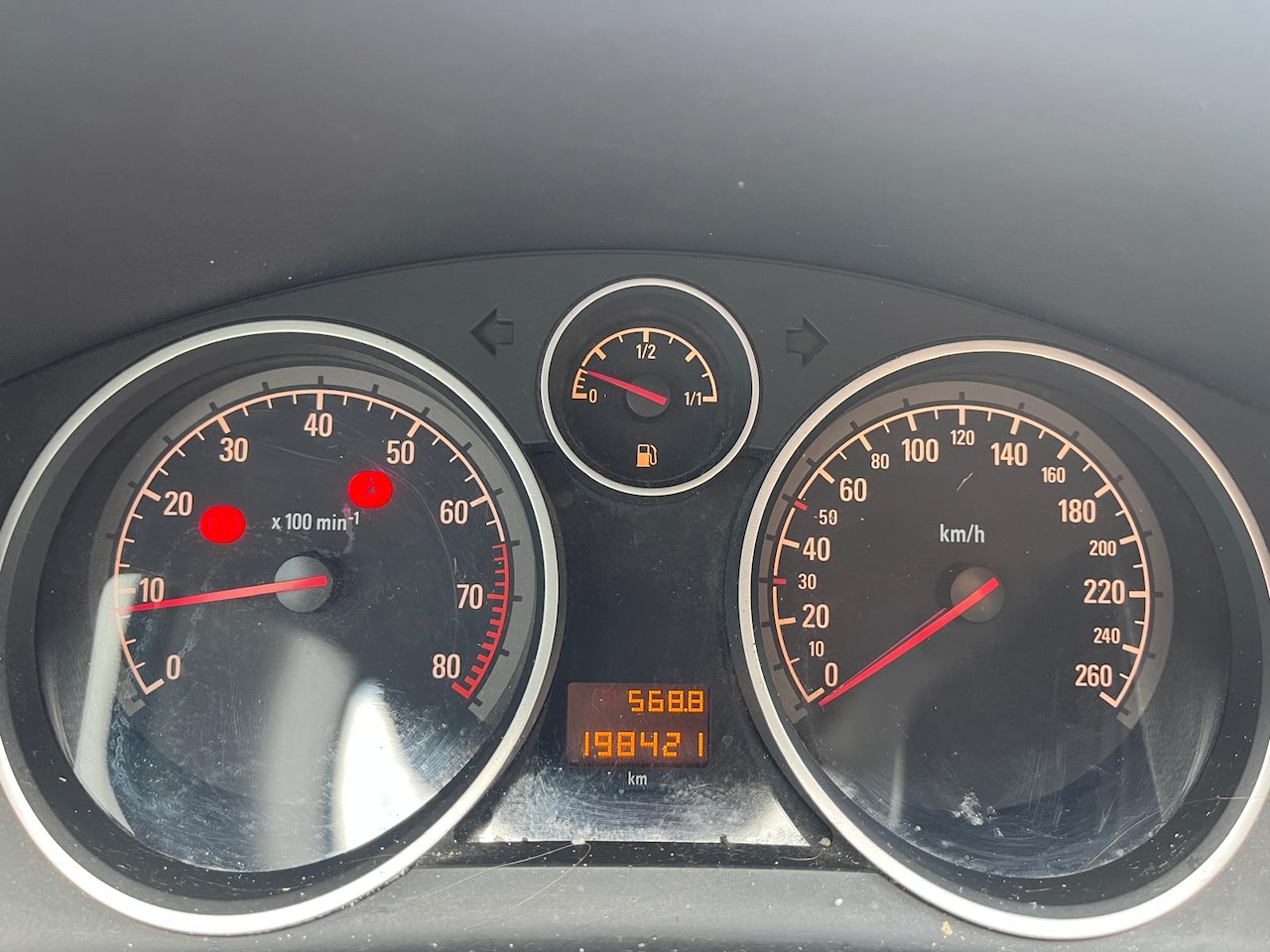 Opel Zafira - 1.6 Cosmo Let op: lekt motorolie bij koelvloeistof
