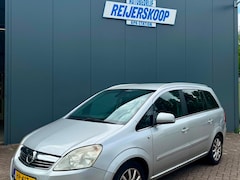 Opel Zafira - 1.6 Cosmo Let op: lekt motorolie bij koelvloeistof