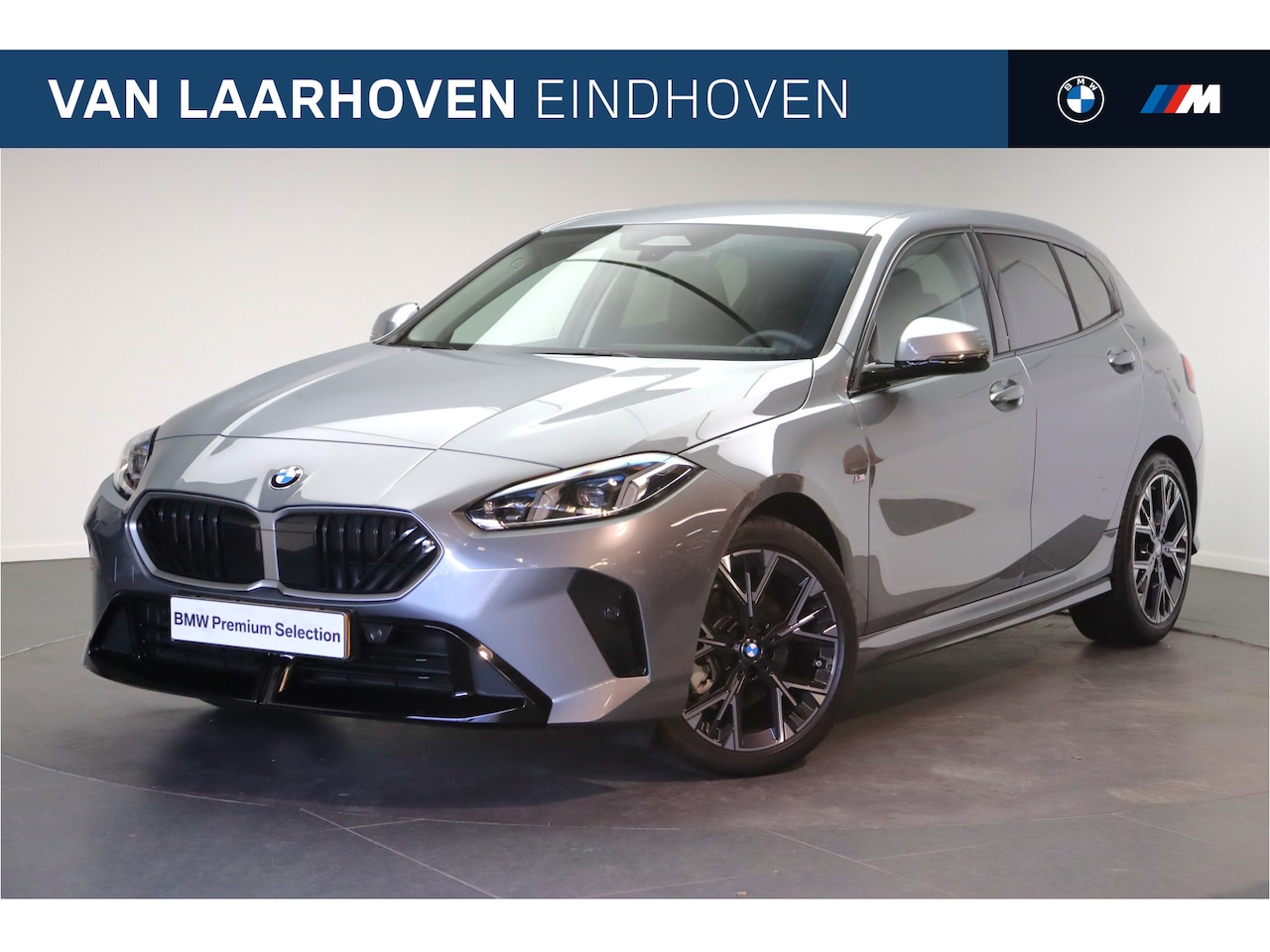 BMW 1-serie - 120 M Sport Automaat / Achteruitrijcamera / Comfort Access / Adaptieve LED / Stoelverwarmi - AutoWereld.nl