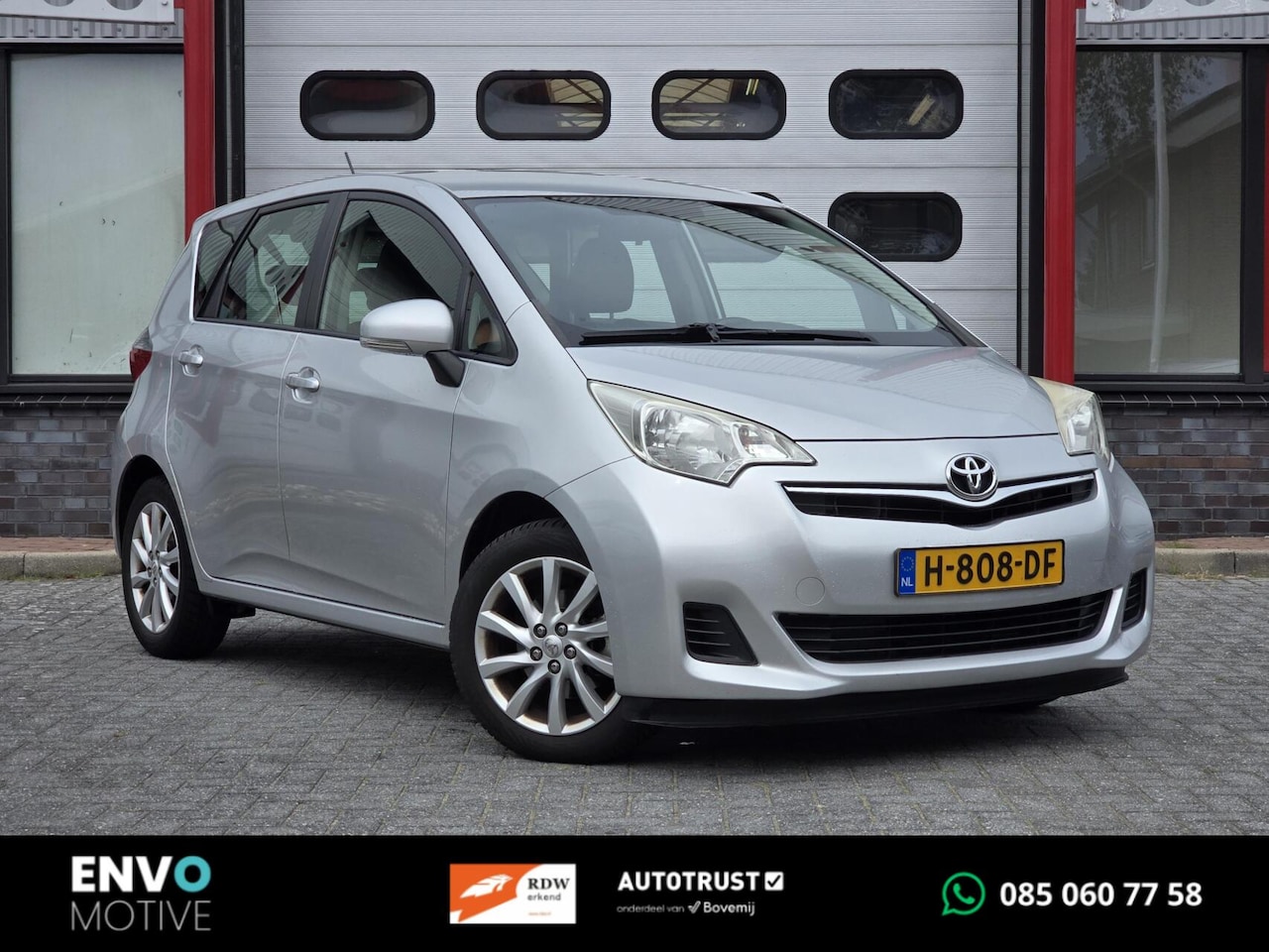 Toyota Verso S - 1.3 VVT-i Aspiration Trekhaak/Camera/Navi/LMV - AutoWereld.nl
