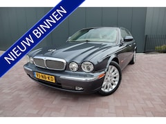 Jaguar XJ - 3.5 V8 Executive Automaat Schuifdak Leder Navigatie Etc. Etc