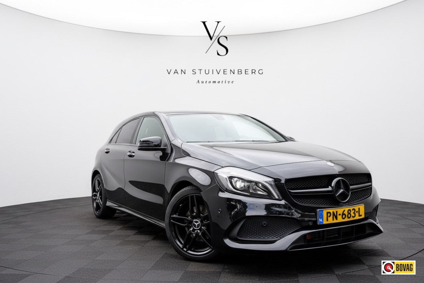 Mercedes-Benz A-klasse - 160 AMG Night Edition STOELVW SFEERVERLICHTING NAVI - AutoWereld.nl