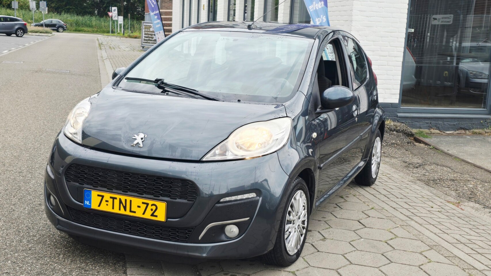 Peugeot 107 - 1.0 Active*nap*apk*CAR play*airco*navi*rijd perfect*inruil mog!!! - AutoWereld.nl