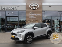 Toyota Yaris Cross - 1.5 HYBRID 115 DYNAMIC STOEL/STUURVERW CAMERA APPLE/ANDROID 17 '' LM-VELGEN LED KEYLESS AD