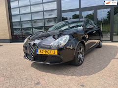 Alfa Romeo Giulietta - 1.4 T Progression , 170 PK , Airco, Led